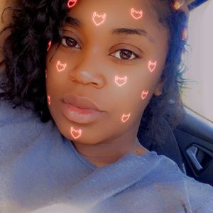 Meet your Posher, Ajeea